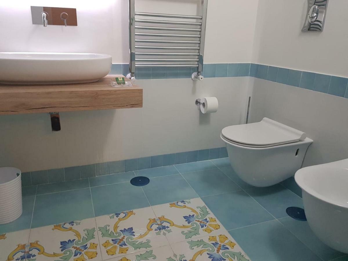 Residence San Mattia 那不勒斯 外观 照片