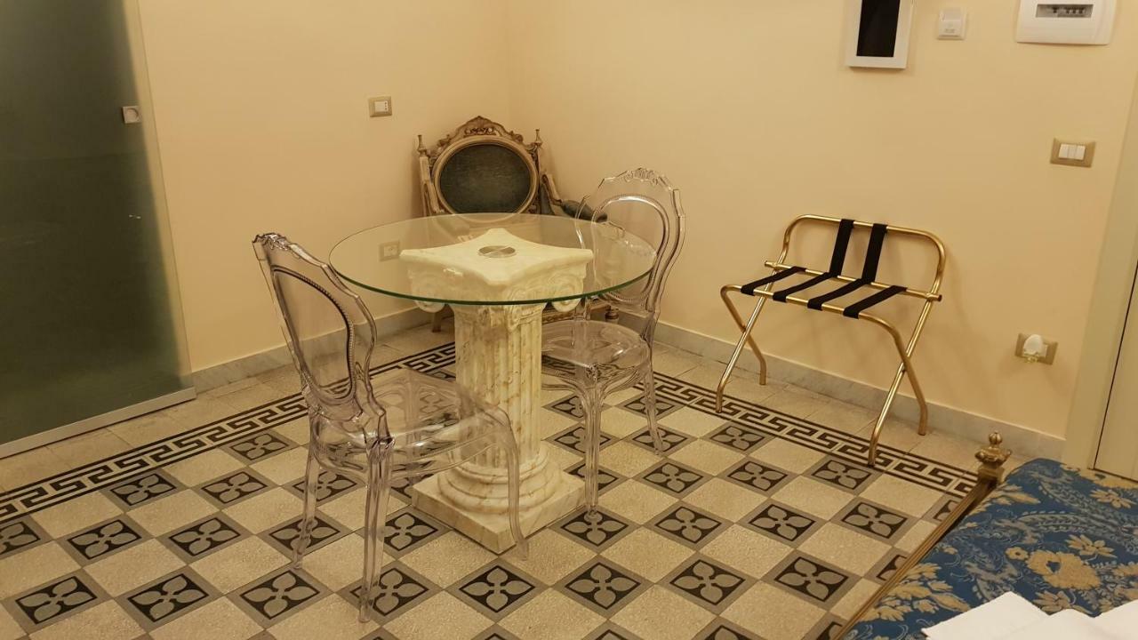 Residence San Mattia 那不勒斯 外观 照片
