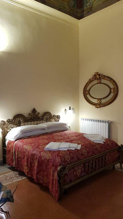 Residence San Mattia 那不勒斯 外观 照片