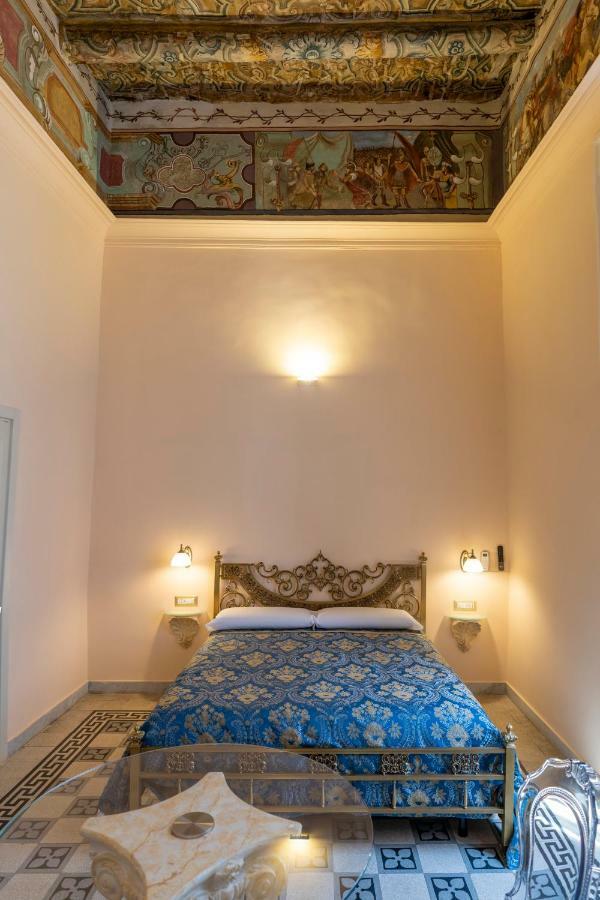 Residence San Mattia 那不勒斯 外观 照片