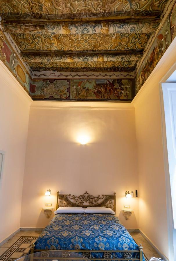 Residence San Mattia 那不勒斯 外观 照片