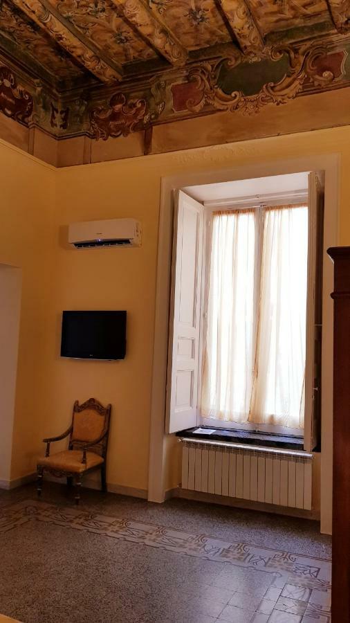 Residence San Mattia 那不勒斯 外观 照片
